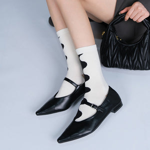 Black & White Abstract Wave Socks