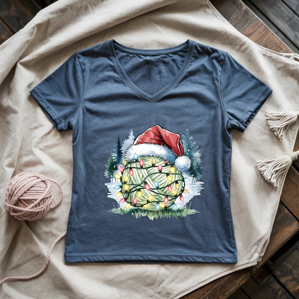 Yarnmas Lady V-neck