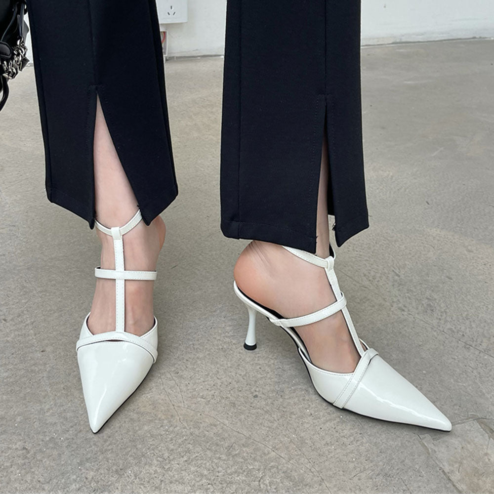 Drama Dealer Pointed Heels