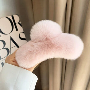 Y2K Fluffy Hair Claw